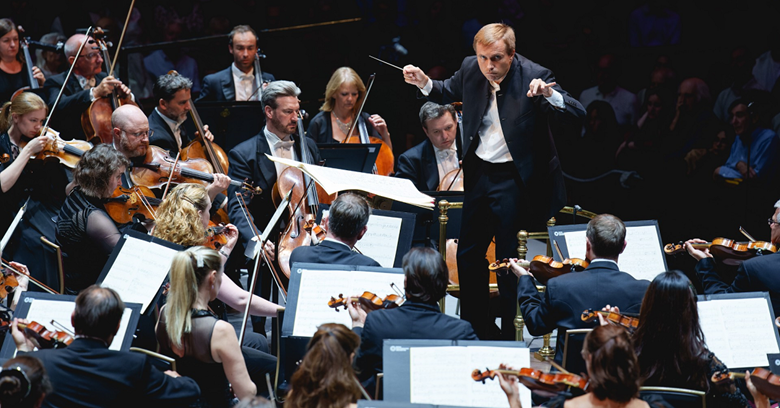 Vasily Petrenko conducts the RPO at the BBC Proms in 2023