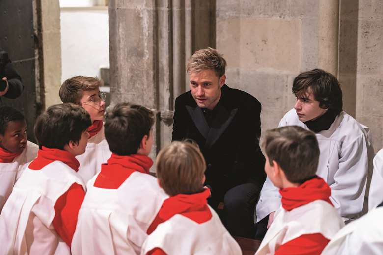 Benjamin Appl with his former choir, Regensburger Domspatzen © Michael Vogl